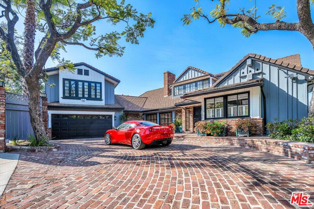 3467 Wrightwood Drive