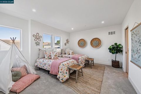 Tiny photo for 1713 Berrywood Dr DR, Concord, CA 94521 (MLS # 41142262)
