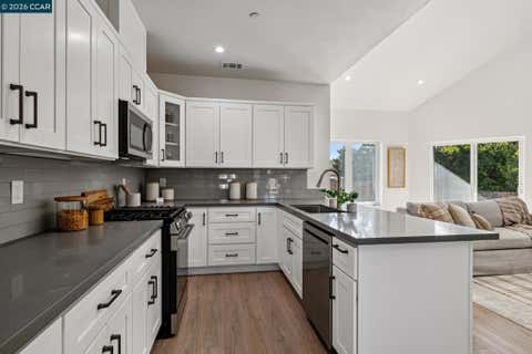 Tiny photo for 1713 Berrywood Dr DR, Concord, CA 94521 (MLS # 41142262)