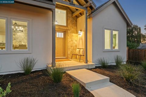 Tiny photo for 1713 Berrywood Dr DR, Concord, CA 94521 (MLS # 41142262)