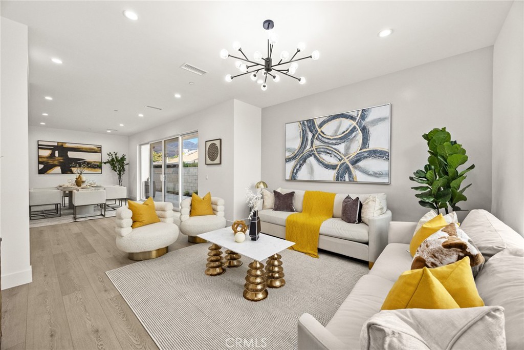 3815 Sycamore Street