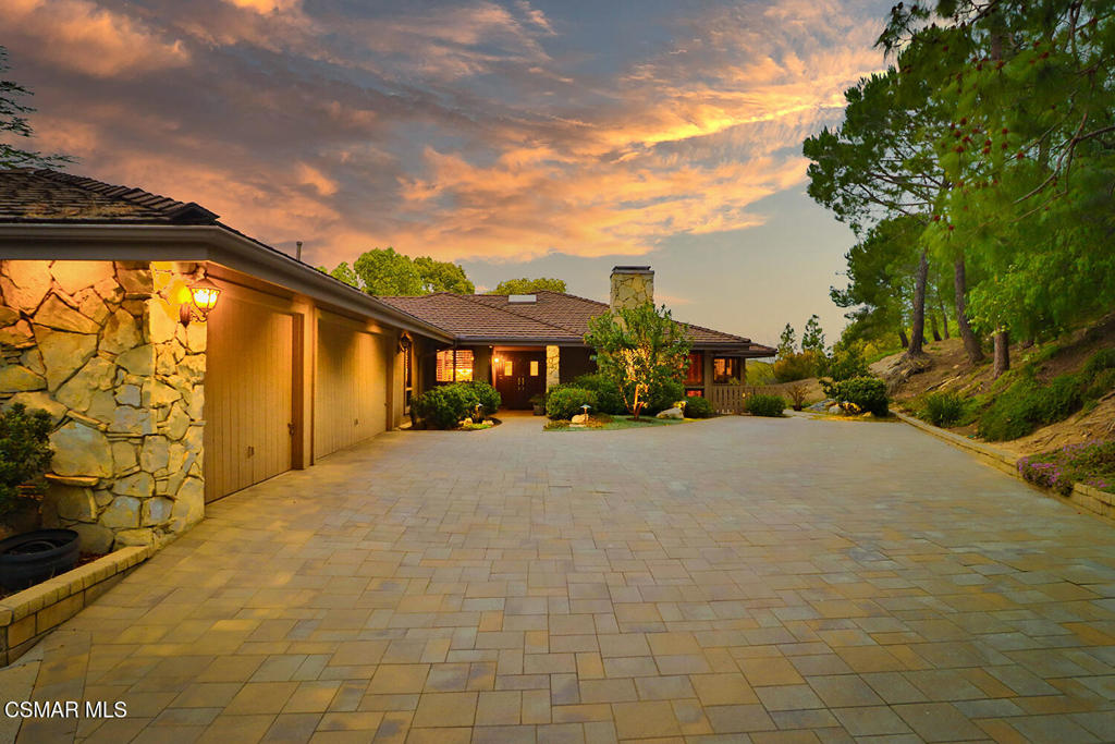 383 Thorpe Circle