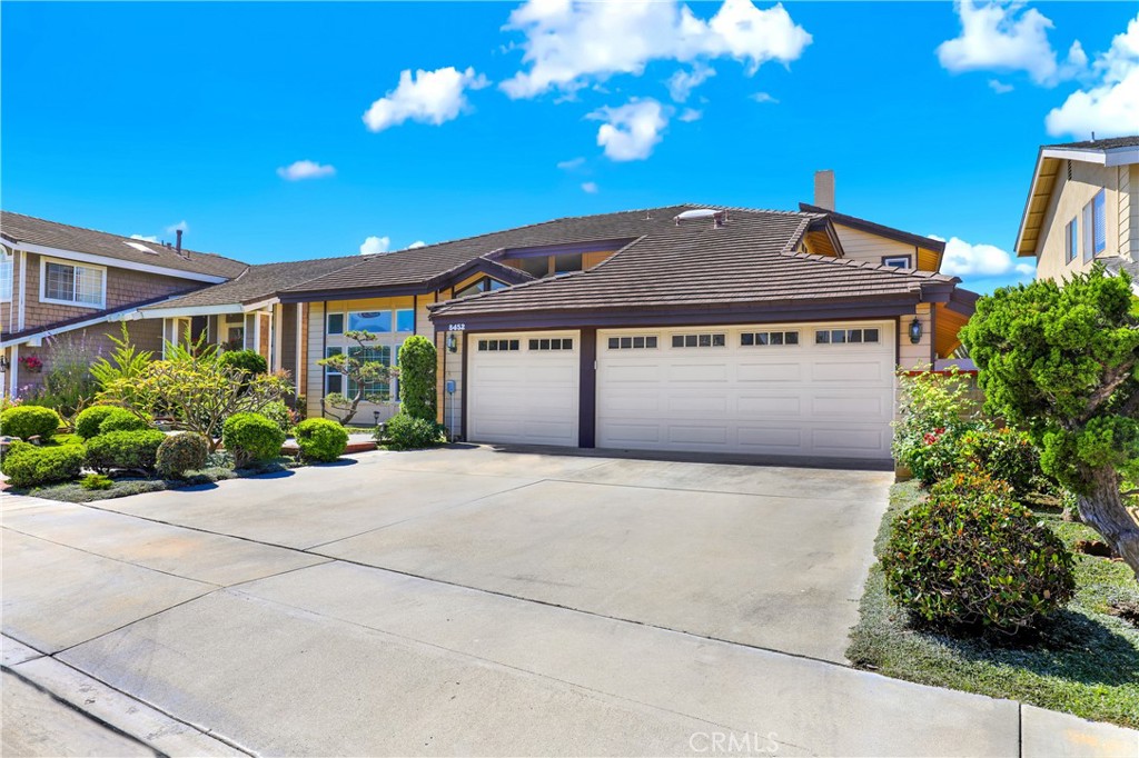 8452 Deepview Drive