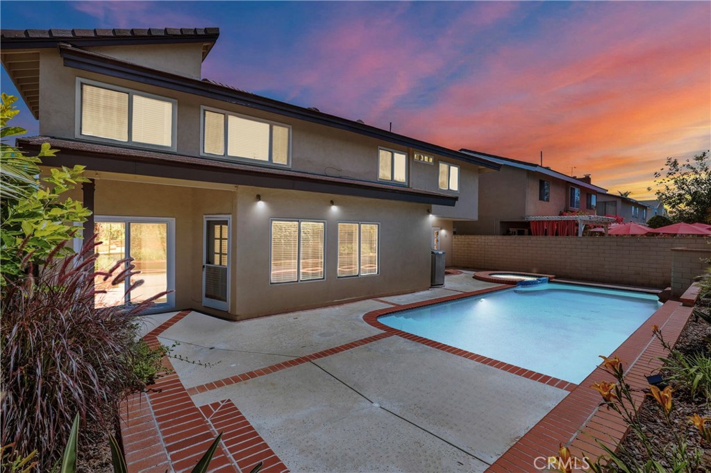 8452 Deepview Drive