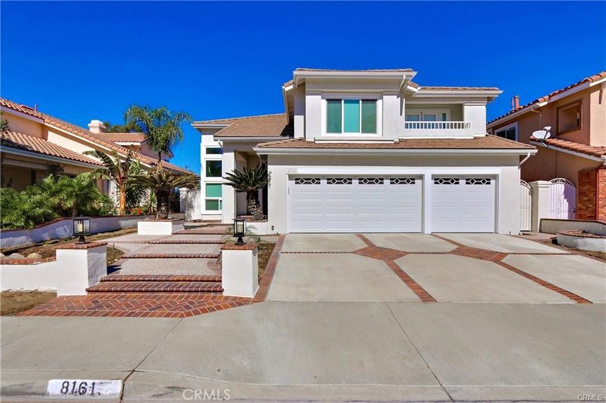 Exquisite 5-Bedroom Renovated Home with Serene Pond Views in Prime Location

Welcome to this fully renovated 3,164 sq ft residence, offering 5 spacious bedrooms, 4.5 luxurious bathrooms, and exceptional indoor-outdoor living. Set in one of the area's most desirable neighborhoods, this home features a modern open floor plan bathed in natural light, thanks to large windows showcasing picturesque pond views.

The elegant entryway opens to a grand living space with sleek porcelain flooring and a cozy fireplace. The gourmet kitchen is equipped with high-end stainless-steel appliances, quartz countertops, and abundant cabinet storage—perfect for entertaining or everyday cooking.

Upstairs, the expansive primary suite offers a private retreat with its own fireplace, oversized walk-in closet, and a spa-like en-suite bath with a Jacuzzi tub and separate shower. Four additional bedrooms provide ample space and comfort for family and guests alike.

Step outside to a tranquil backyard oasis, ideal for relaxing or entertaining, complete with serene views of the pond and lush landscaping.

This home seamlessly combines luxury, comfort, and convenience—just minutes from top-rated schools, shopping, and dining.



Don’t miss your opportunity to own one of the most stunning homes on the market—schedule your private showing today!



use the following link to apply : https://apply.link/6HlbdKo