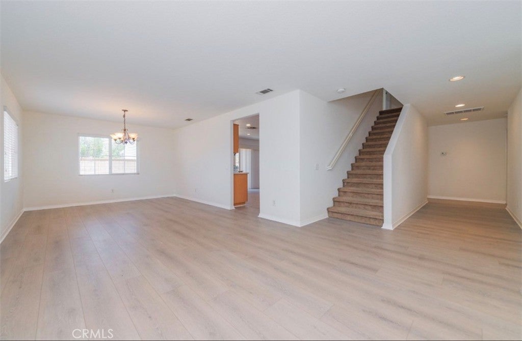 2454 Forest Grove