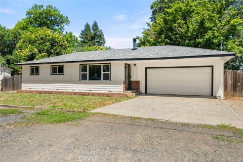 Photo of 2106 Kennedy AVE, Chico, CA 95973 (MLS # SN26120777)
