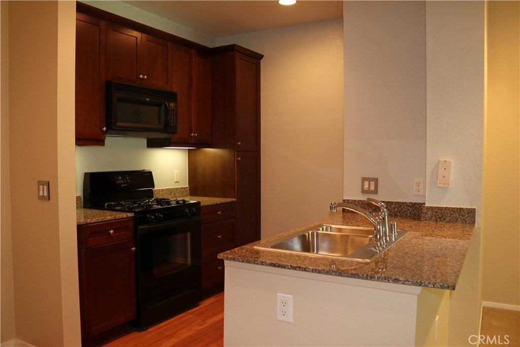 Photo of 1231 SCHOLARSHIP, Irvine, CA 92612 (MLS # OC26221505)