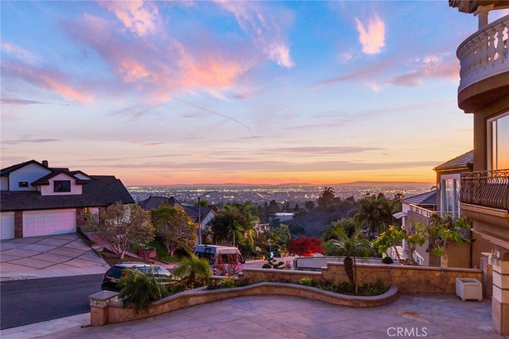 15931 Aurora Crest