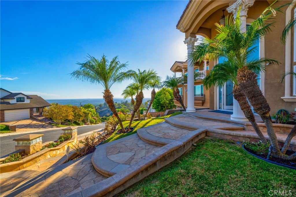15931 Aurora Crest