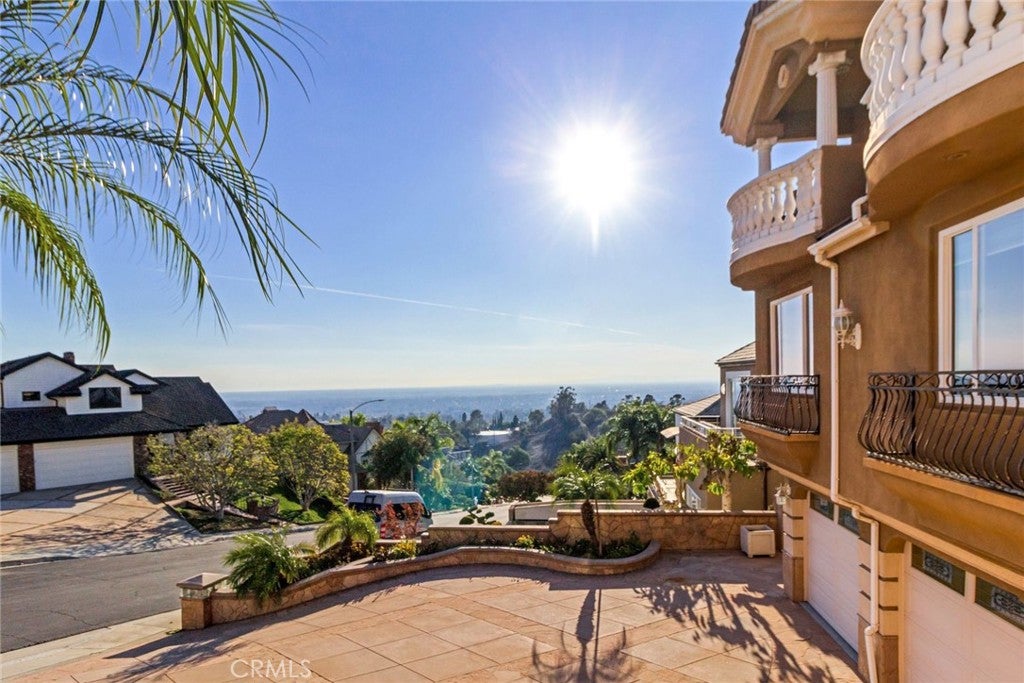 15931 Aurora Crest
