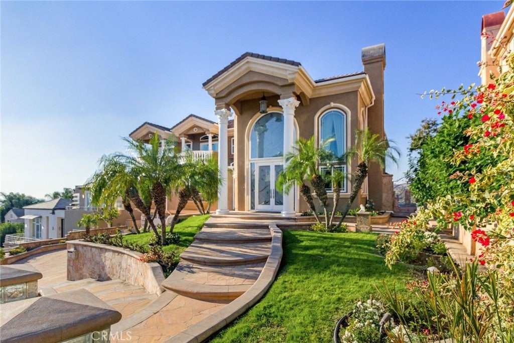 15931 Aurora Crest