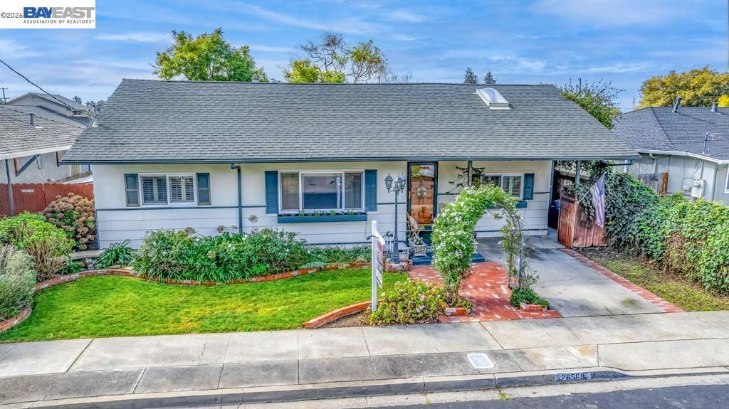 26589 26589 Colette St