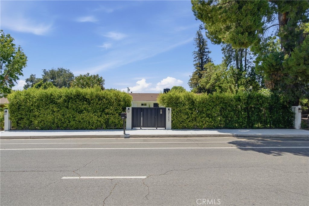 9253 White Oak Avenue, Northridge CA 91325