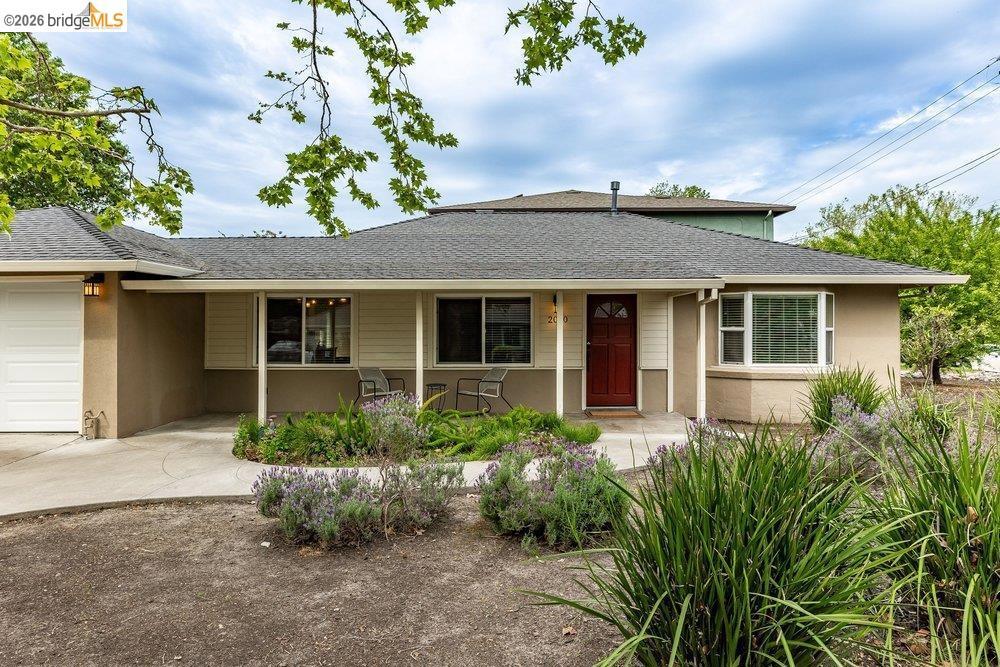 2020 Elinora Dr