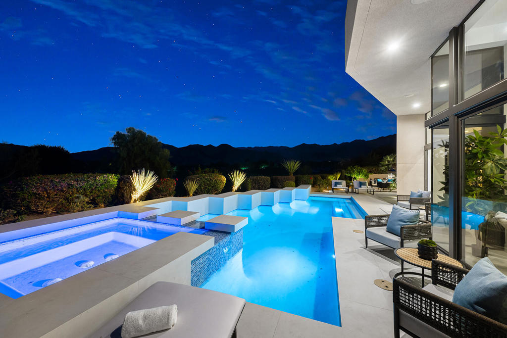 160 Kiva Drive