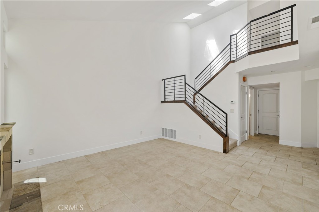 6332 Caminito Del Pastel