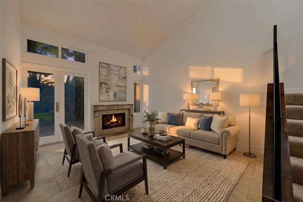 6332 Caminito Del Pastel