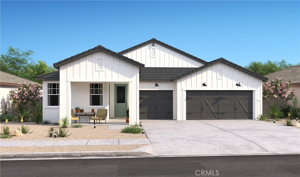 Photo of 2119 E Norberry Drive, Lancaster, CA 93534 (MLS # SW26198741)