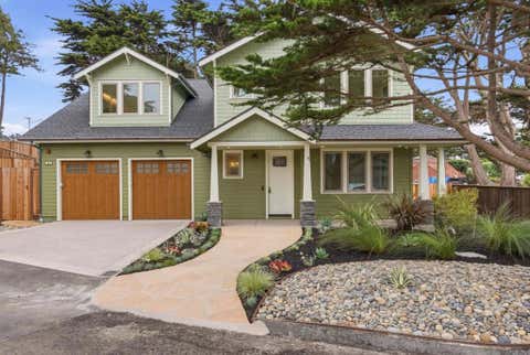 Photo of 61 Wylvale Avenue, Moss Beach, CA 94038 (MLS # ML82052703)