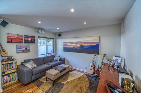 Photo of 4353 Colfax Avenue #13, Studio City, CA 91604 (MLS # SR26161064)