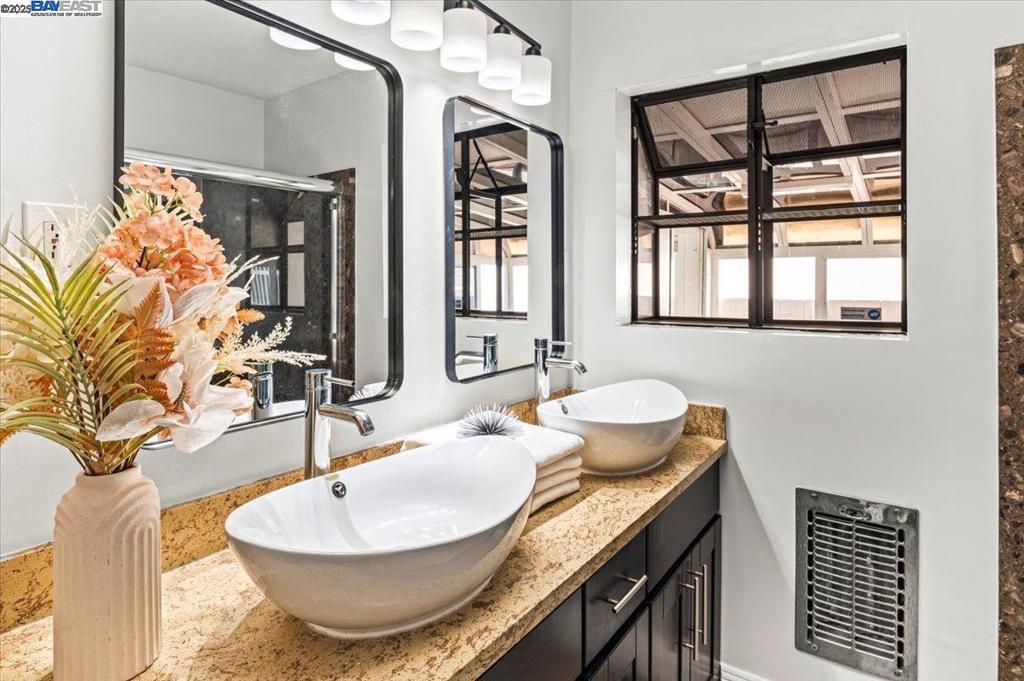 BAY O VISTA - Residential