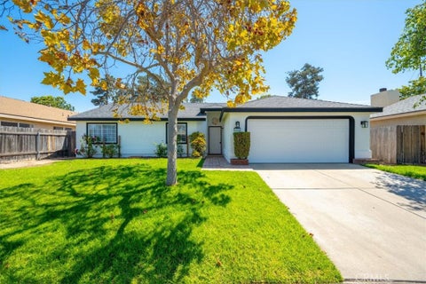 Photo of 2240 Hanover Way, Santa Maria, CA 93458 (MLS # PI26182740)