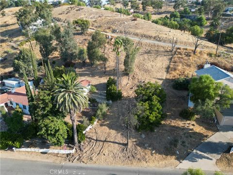 Photo of 0 Smith Avenue, Lake Elsinore, CA 92530 (MLS # SW26074408)