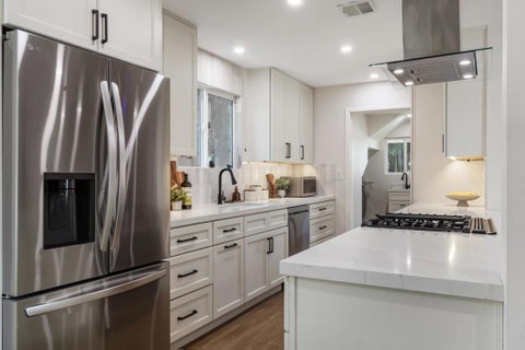 Tiny photo for 24022 Vanowen Street, West Hills, CA 91307 (MLS # ML82049194)