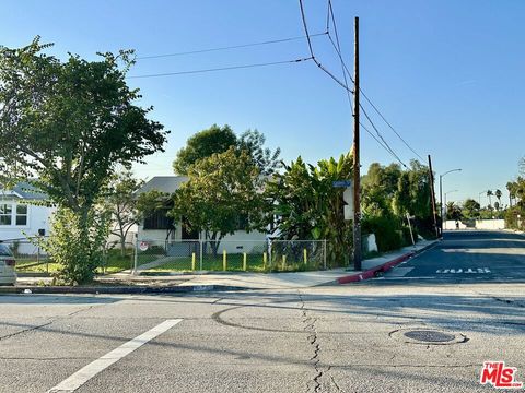 Photo of 1119 Calzona Street, Los Angeles, CA 90023 (MLS # 25623321)