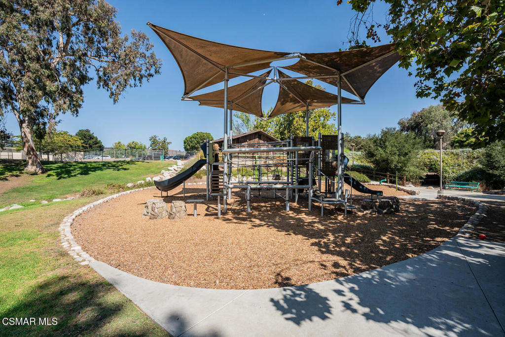 Wildwood Condos-333 - 1003202 - Residential