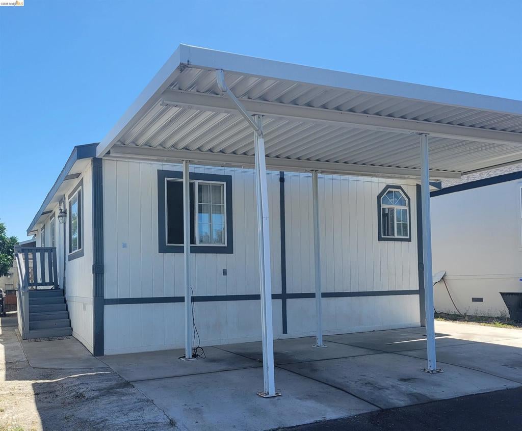 55 Pacifica Ave.