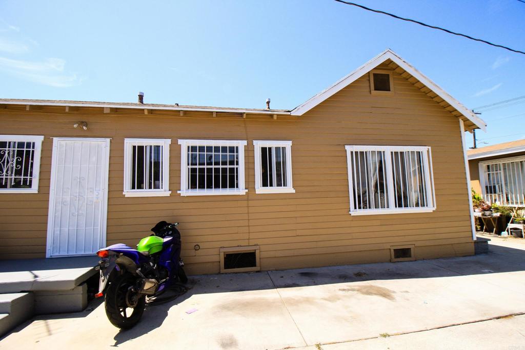 1304 W 93Rd Street
