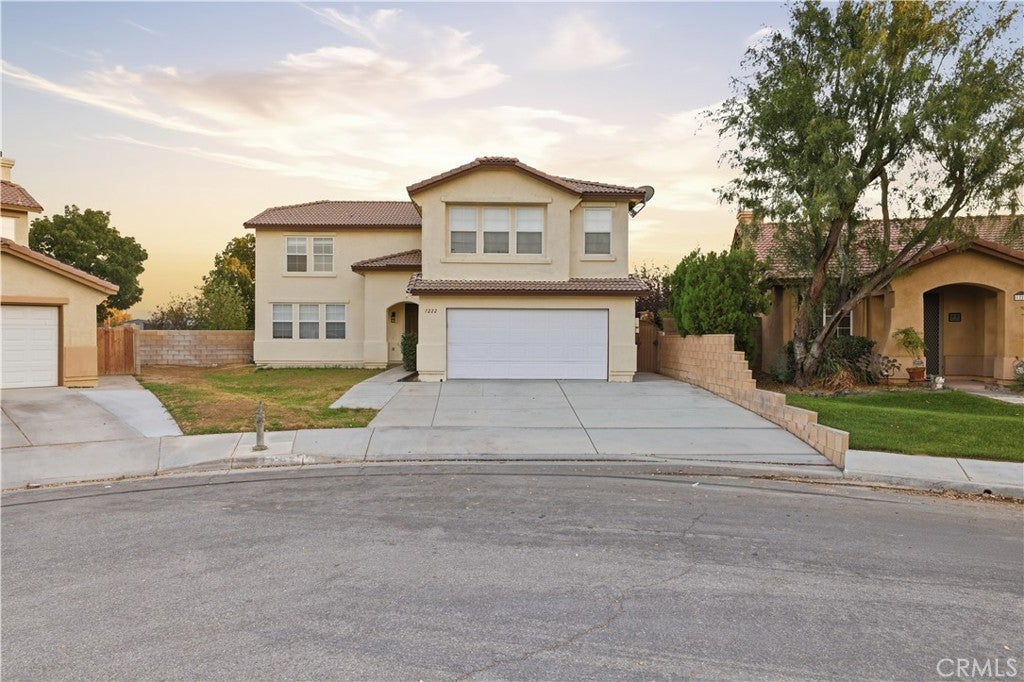 1222 Valiant Street