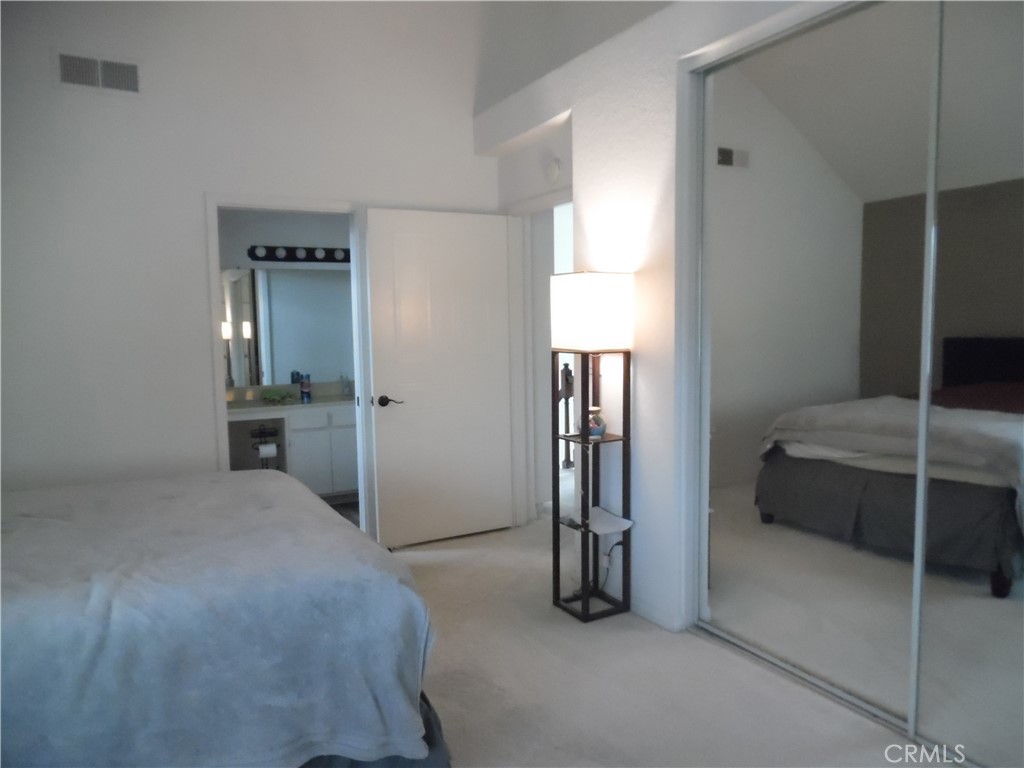 Indian Oaks ATT (220) - Residential