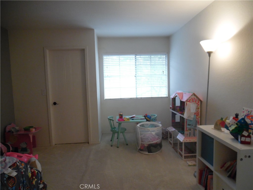 Indian Oaks ATT (220) - Residential