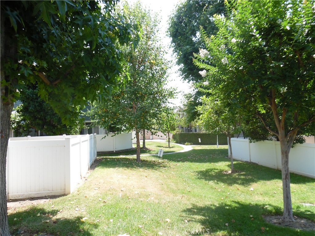 Indian Oaks ATT (220) - Residential