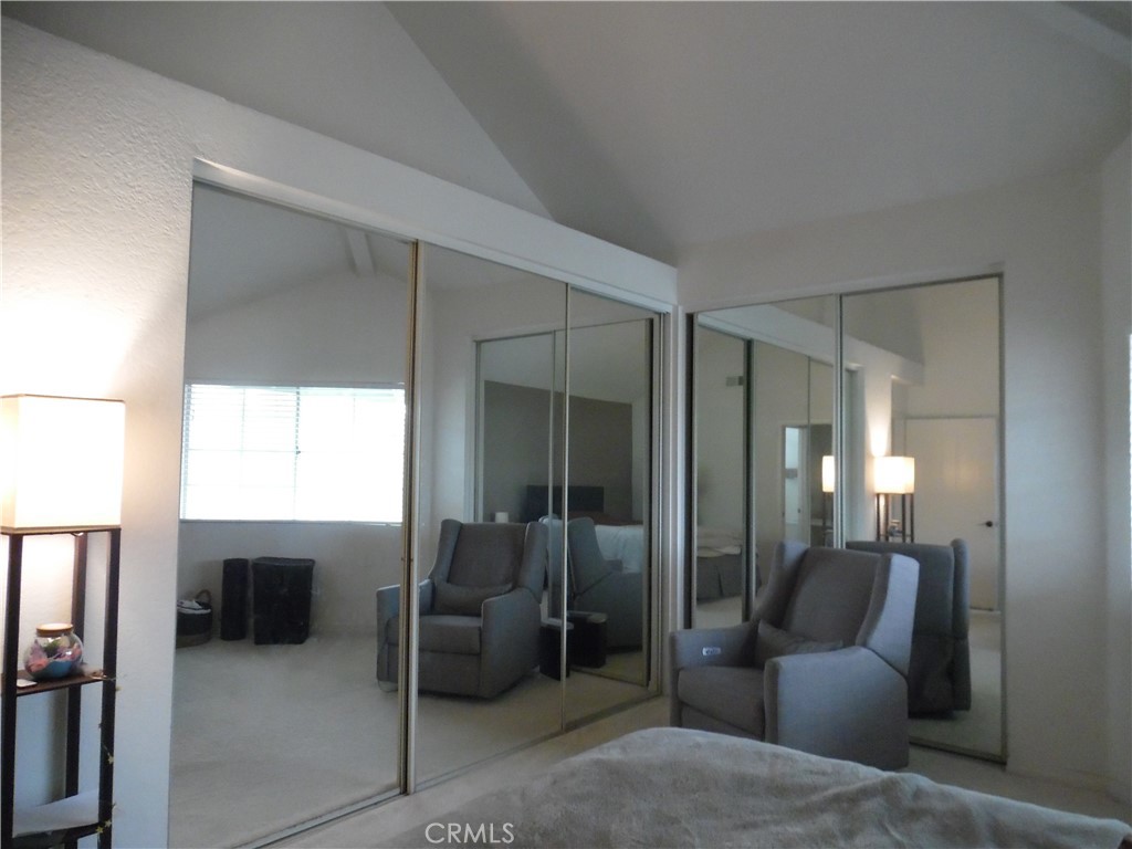 Indian Oaks ATT (220) - Residential