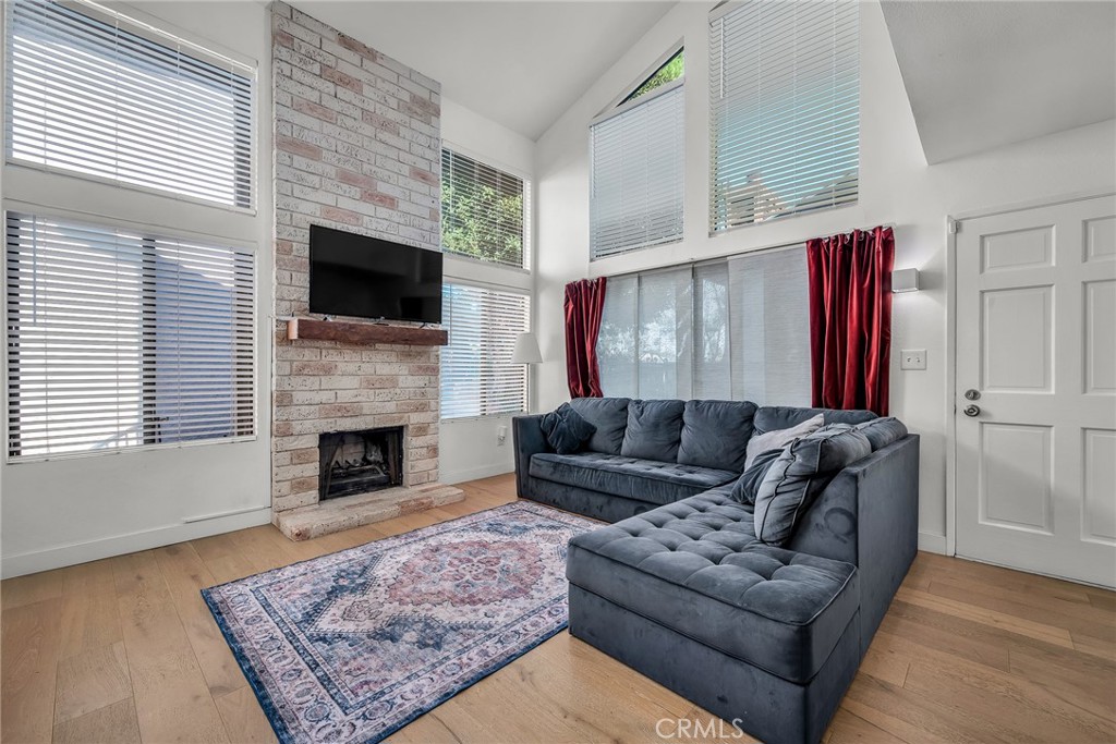 3659 Country Club Dr C