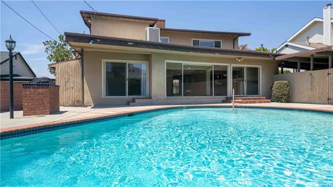 648 Uclan Drive Burbank CA 91504