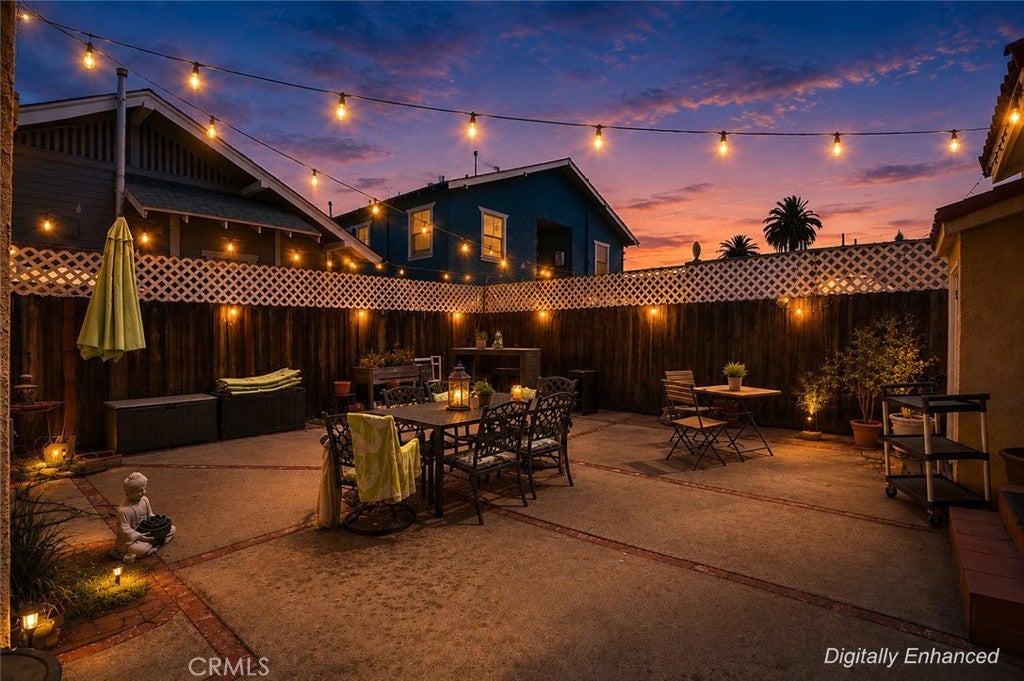 1131 E 2nd