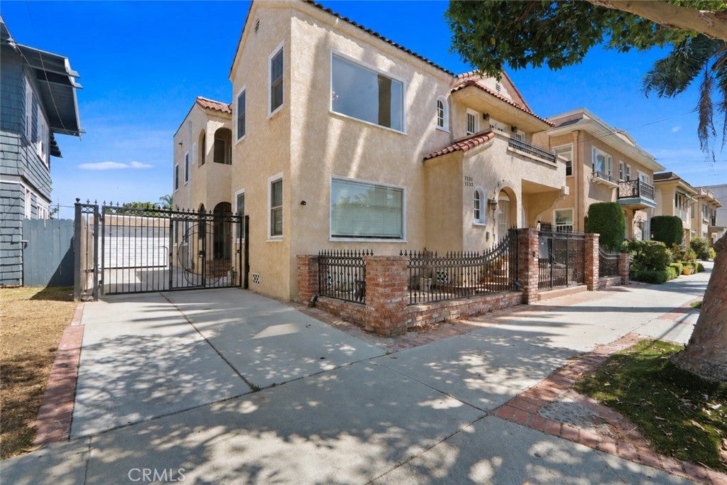 1131 E 2nd