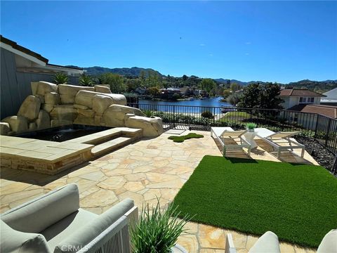 Photo of 32133 Harborview Lane, Westlake Village, CA 91361 (MLS # SR26061722)