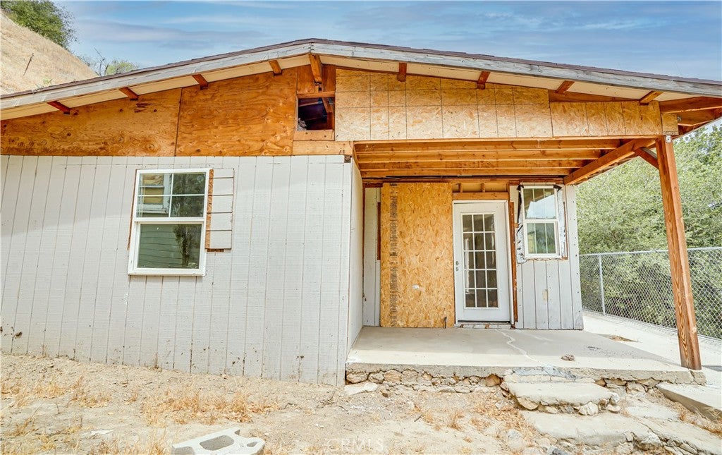 12055 Kagel Canyon