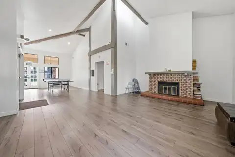 MLS: ML82053682