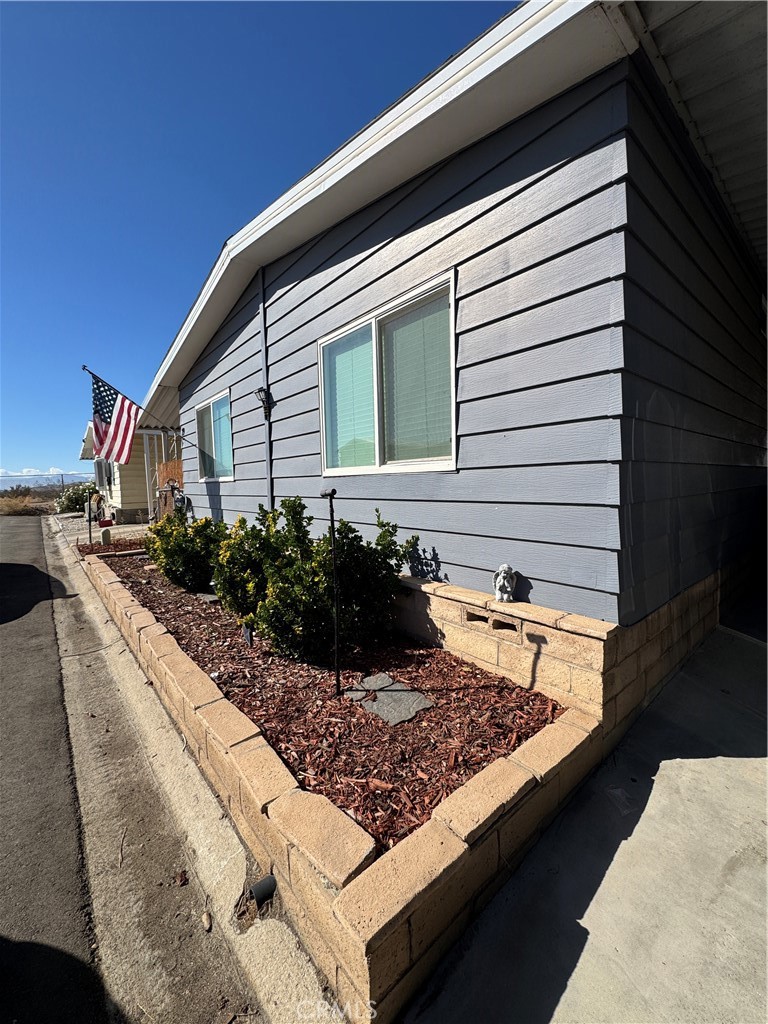 20683 Waalew Road B79