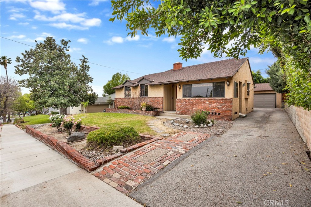 633 Groton Drive