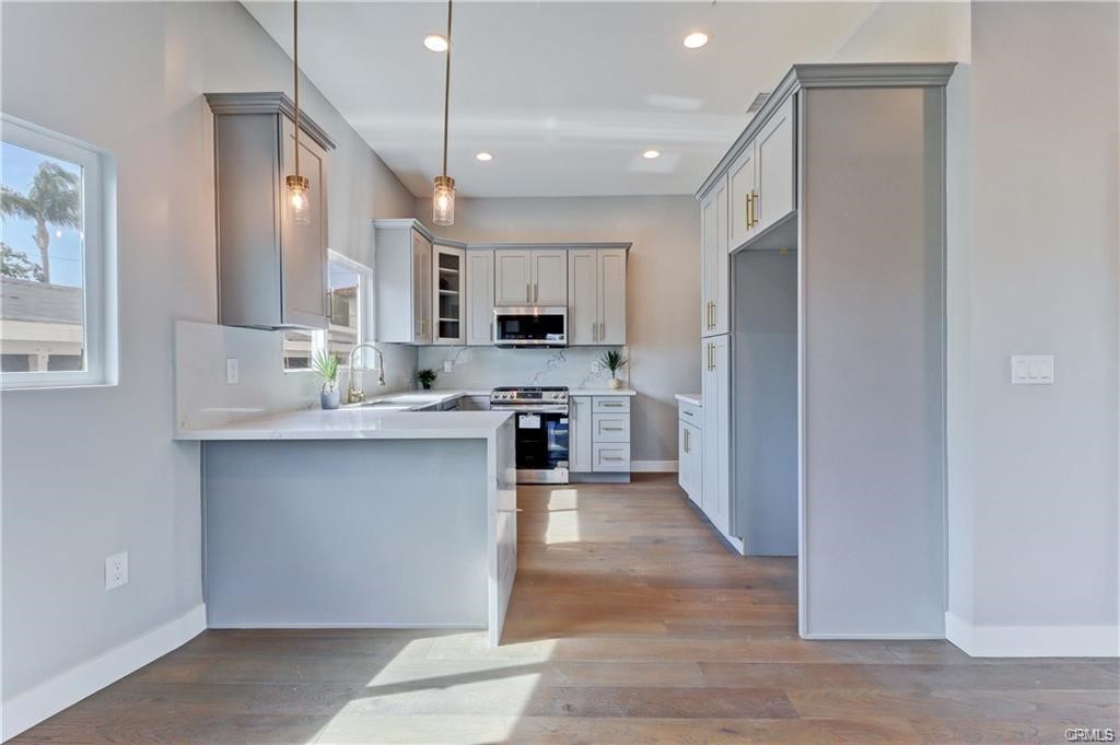 409 Olive Street A