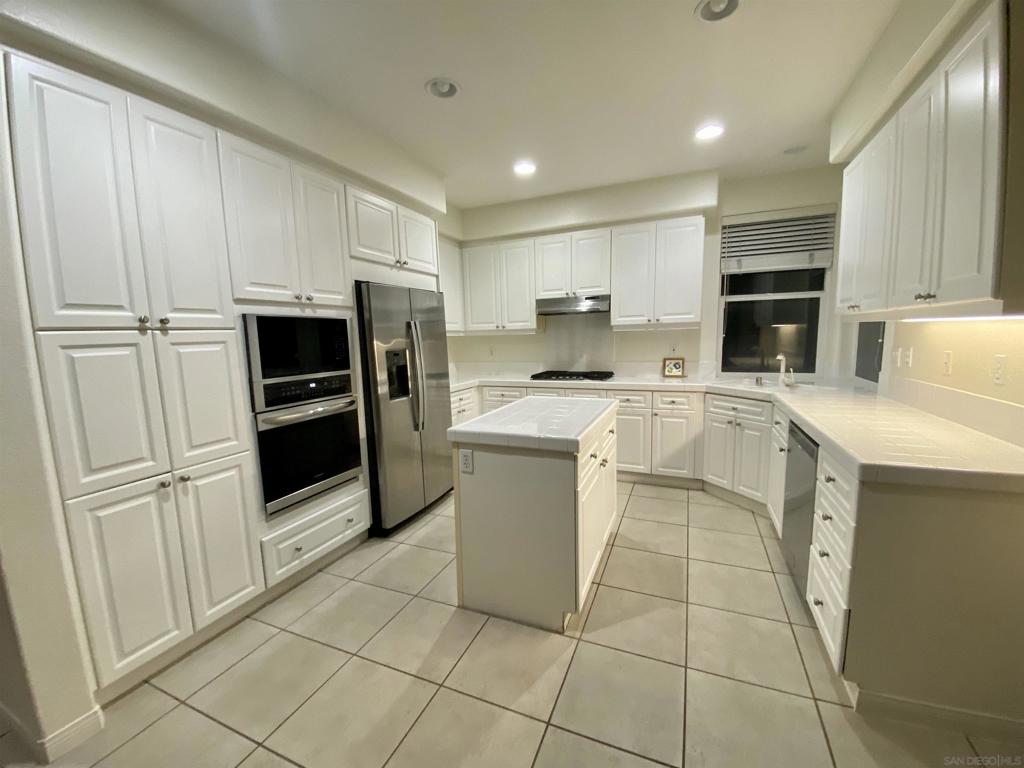 5 br 3 car garage executive cul de sac home for $6590 rent. Private large covered patio and fully fenced green backyard. Huge modern kitchen with center island. Stainless Steel appliances package. Refrigerator, dishwasher, gas range and more. Huge family room with fire place connected with kitchen by the back yard. Amazing bright living room with fire place & vaulted ceiling with large windows. One bedroom and full bath downstairs. Large laundry room with Washer & Dryer. Front & Fully fence back yard.3 car garage and large driveway by end of cul de sac in this desirable area. Minutes to Hwy 56, malls, Starbucks, restaurants. Tenants pay all utilities.$6590 rent $6590 deposit moves you in.Must see charming large home! LIGHT & BRIGHT FAMILY HOME IN DESIRABLE CUL DE SAC LOCATION, CLOSE TO SCHOOLS, SHOPPING, MOVIES AND MORE!! UPGRADES INCLUDE; NEW STAINLESS STEEL APPLIANCES. NEW FLOORING ON STAIRWAY AND OTHER AREAS .ONE BEDROOM & BATH DOWNSTAIRS. ULTRA HIGH CEILINGS IN LIVING ROOM AND ENTRY AND MUCH MORE!!!!!!!!
