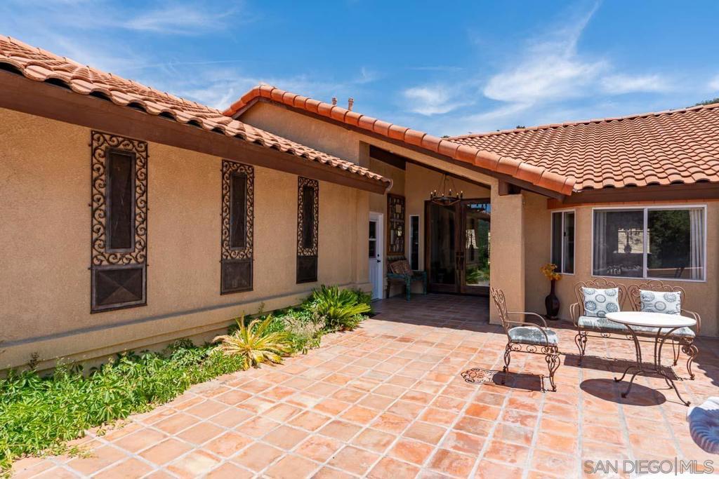 32711 Camino Moro